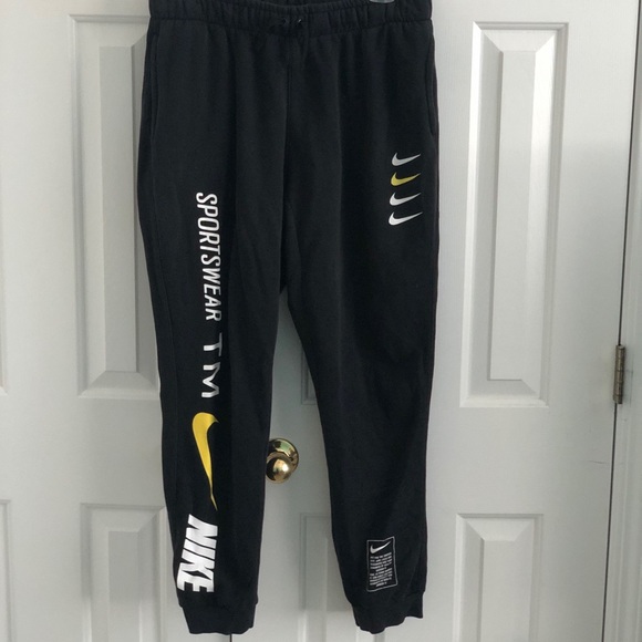 nike multi swoosh joggers